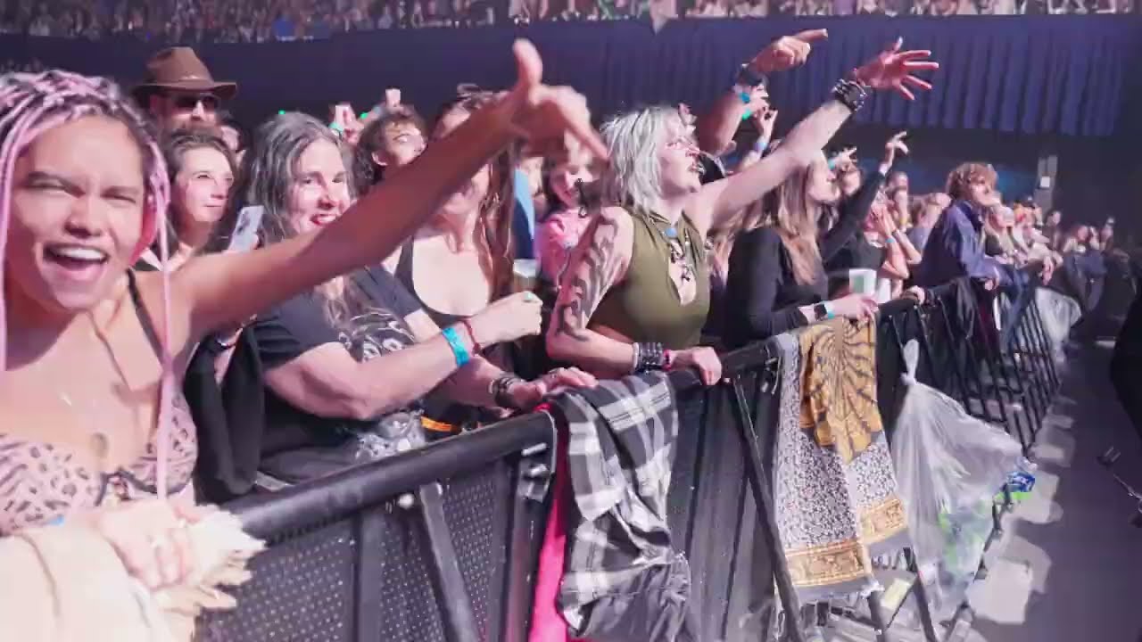 Dirtwire live at the Mission Ballroom - Right to Left → Outlands