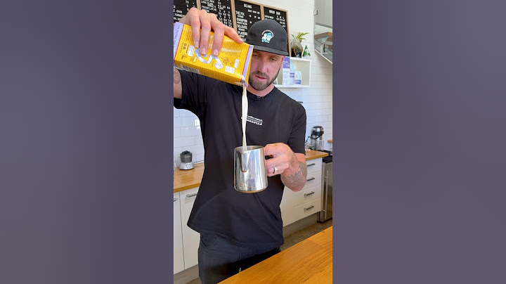 Having trouble steaming soy milk on your coffee machine? Here’s some tips to get it silky smooth.