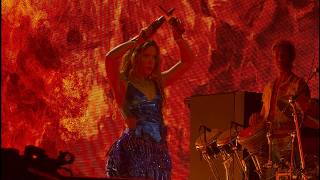Shakira - Whenever, Wherever (Lmynl Tour In Los Angeles, 6 - 13 - 26) (4K R, Hq)
