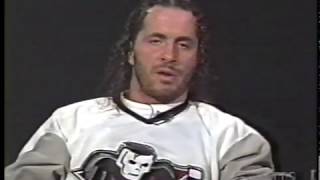 Bret Hart on call-in show, December 1994. Talks Shawn Michaels pre Montreal Screwjob