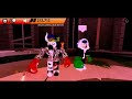 Doing random 2v2 and uhh maybe some fans are in this. Roblox boxing league.