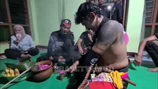 Download Lagu MAS BONDAN Kerasukan Penunggu Rumah Tuan Rumah dan Langsung Melakukan Ruwat Ke Pemilik Rumah MP3 Download Lagu MAS BONDAN Kerasukan Penunggu Rumah Tuan Rumah dan Langsung Melakukan Ruwat Ke Pemilik Rumah MP3
