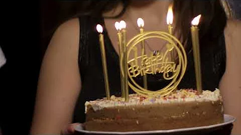 [FREE 4K VIDEO] CU Man Blows Out Birthday Cake Candles