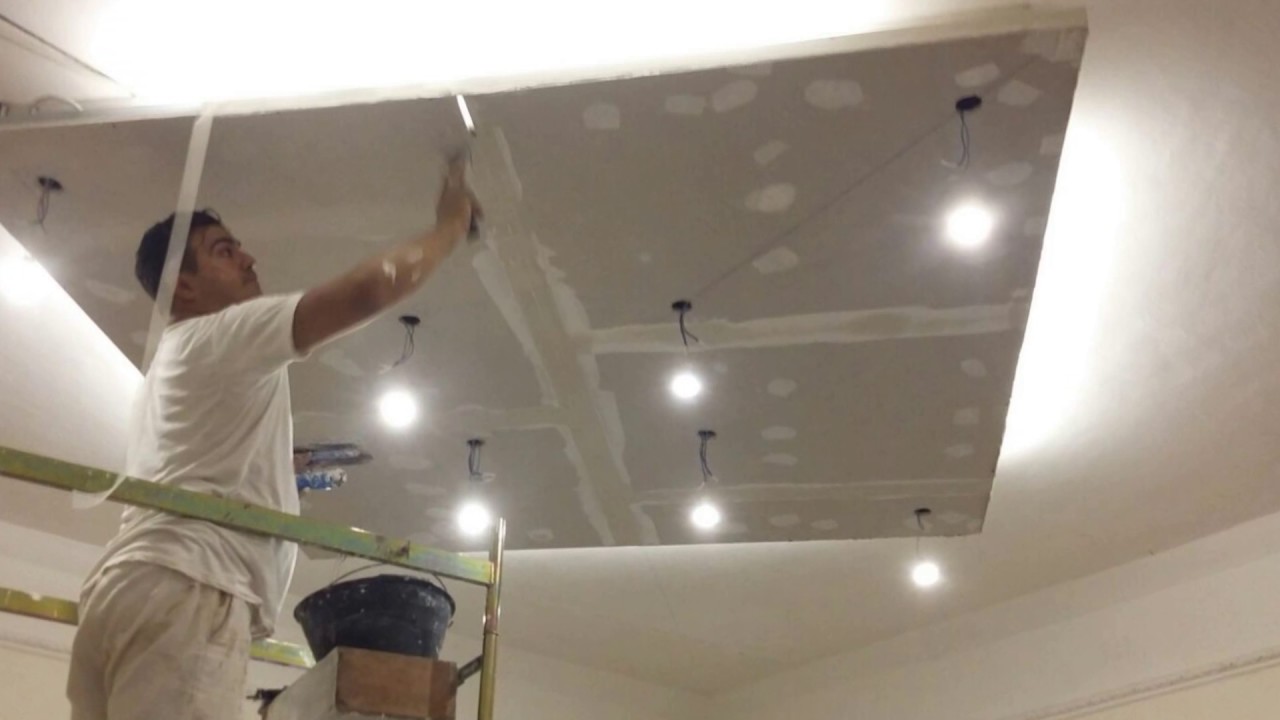 Controsoffitto in cartongesso con faretti e veletta youtube Cartongesso cucina faretti