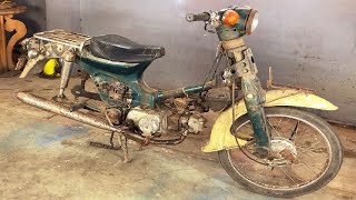 Completely Restored Rusty Old 1981 HONDA Super Cub Motorcycle \/ Old Abandoned Motorcycle Restoration