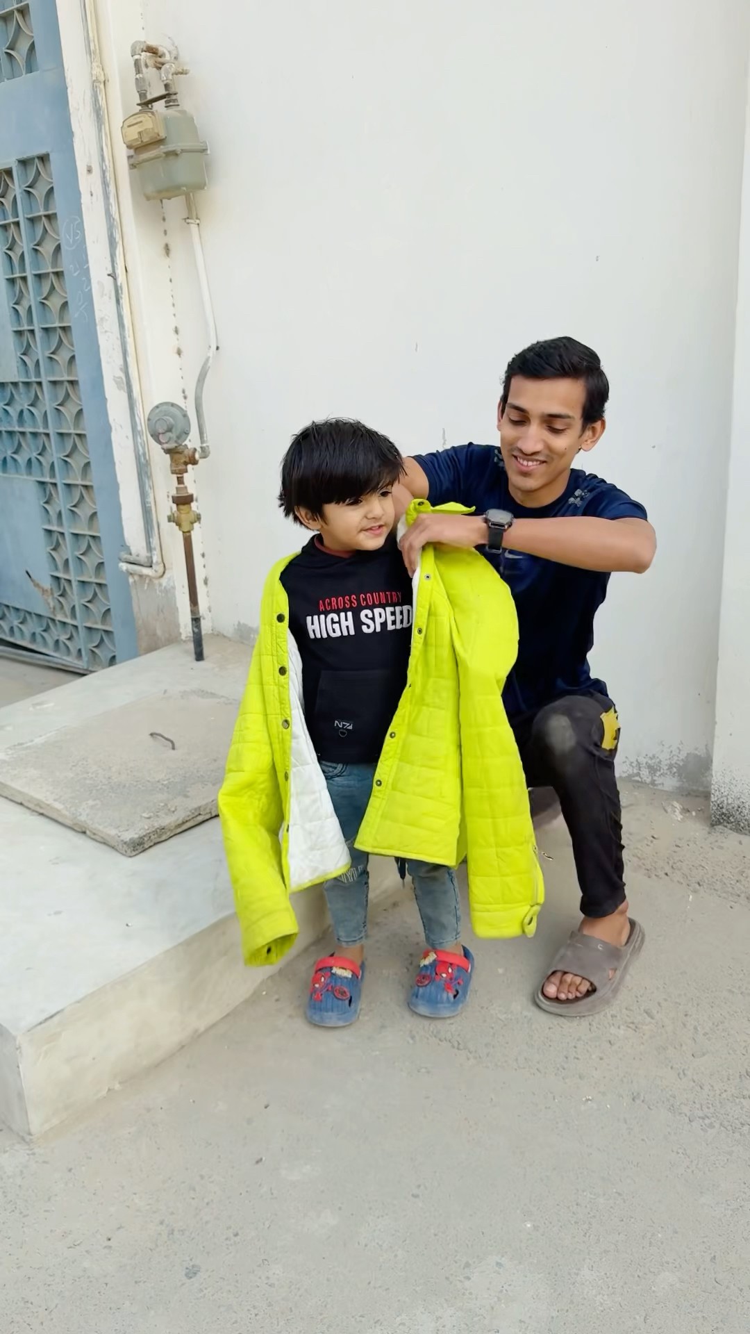 Baby Donat*ing Jacket ?|