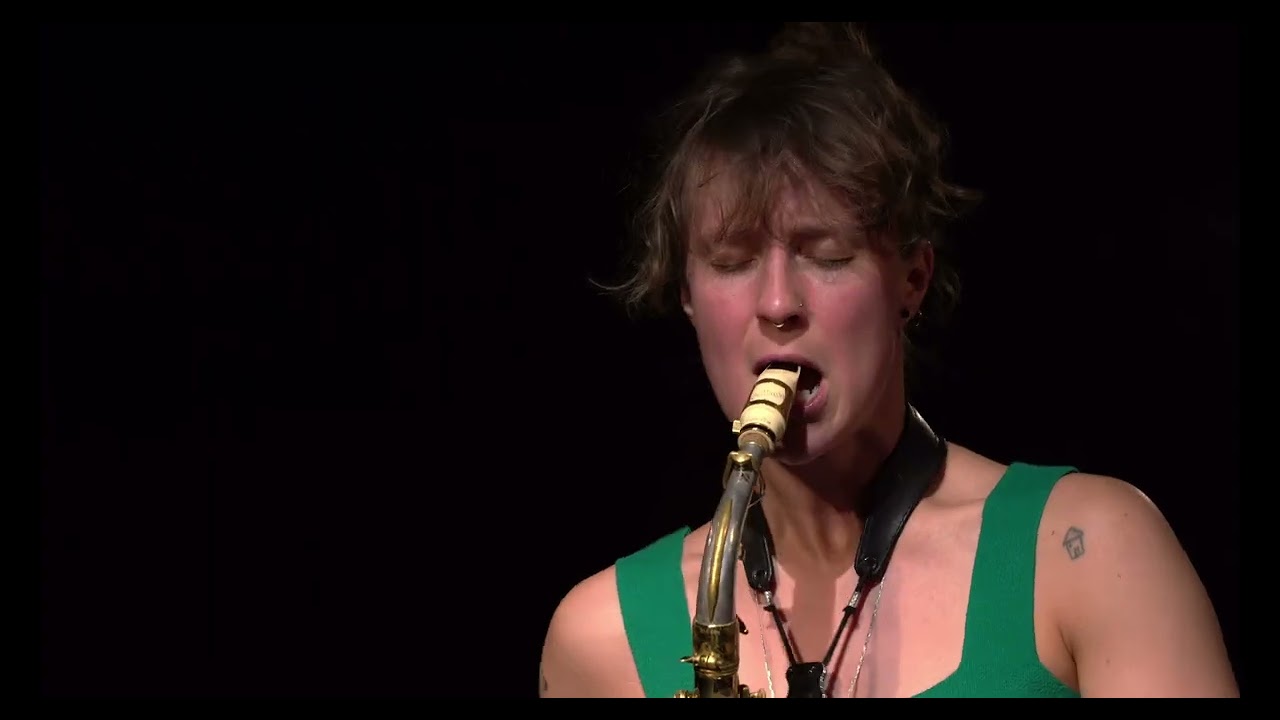 Signe Emmeluth @ BERLIN SOLO IMPRO 2024 adlı videoyu YouTube'da izle Signe Emmeluth @ BERLIN SOLO IMPRO 2024 adlı videoyu YouTube'da izle