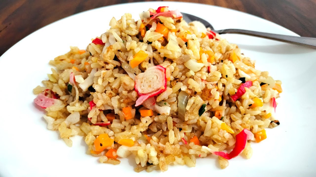 បាយឆាប្រហិតក្តាម Crab Stick Fried Rice Bai Cha [Asian Cooking