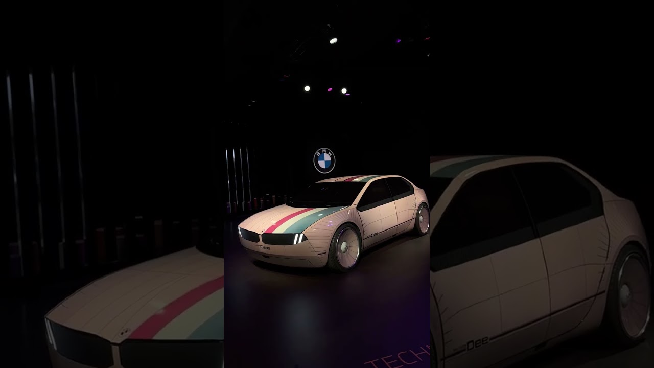 BMW i Vision Dee First Look from CES 2023 | 