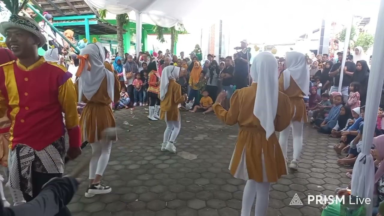 ATRAKSI DRUM BAND ANTI GALAU #drumband 