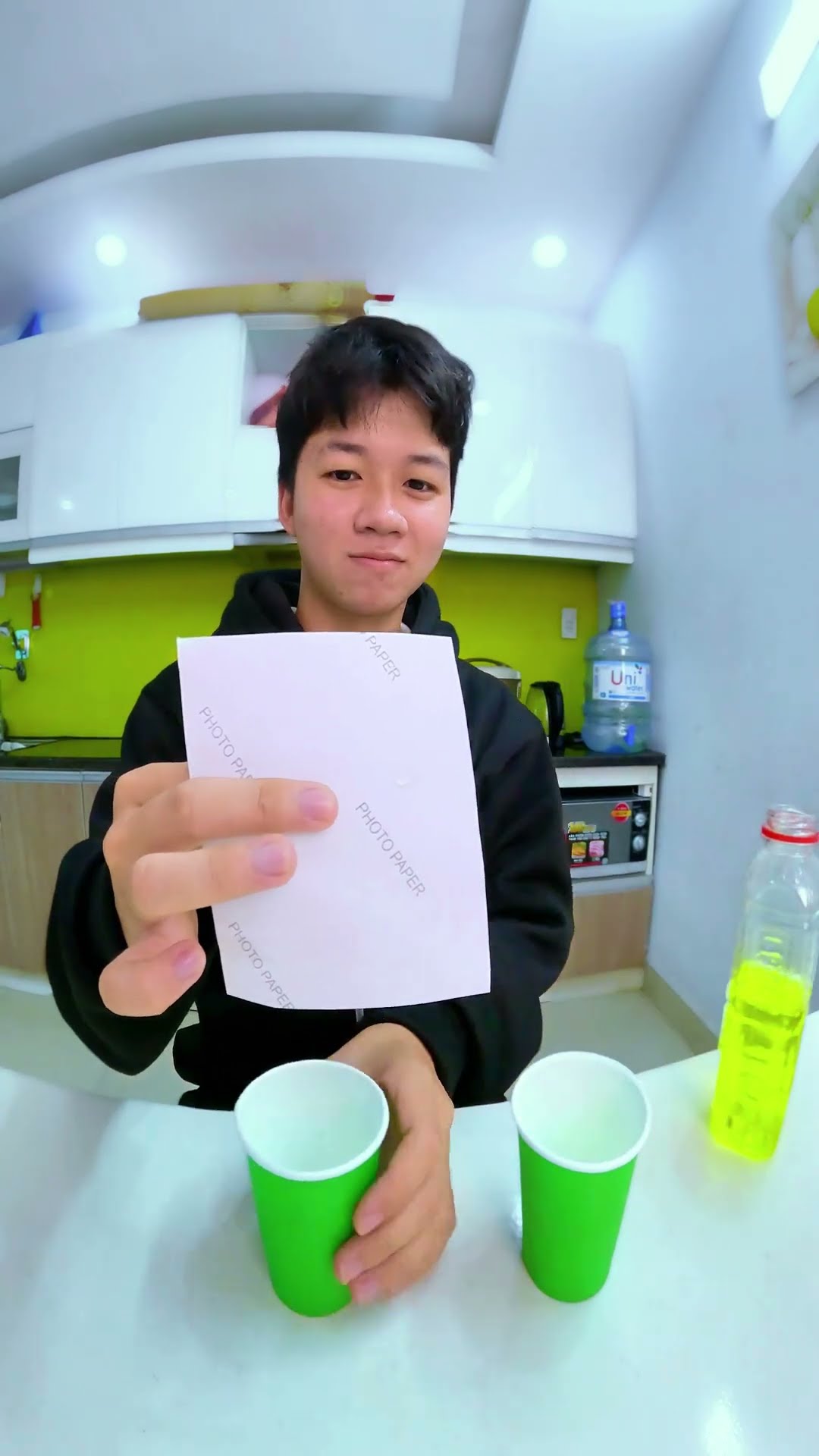 ACC - Trò Ảo Thuật với Ly Nước Thật Tuyệt vời || Amazing Water Glass Magic Trick. #funny #trending