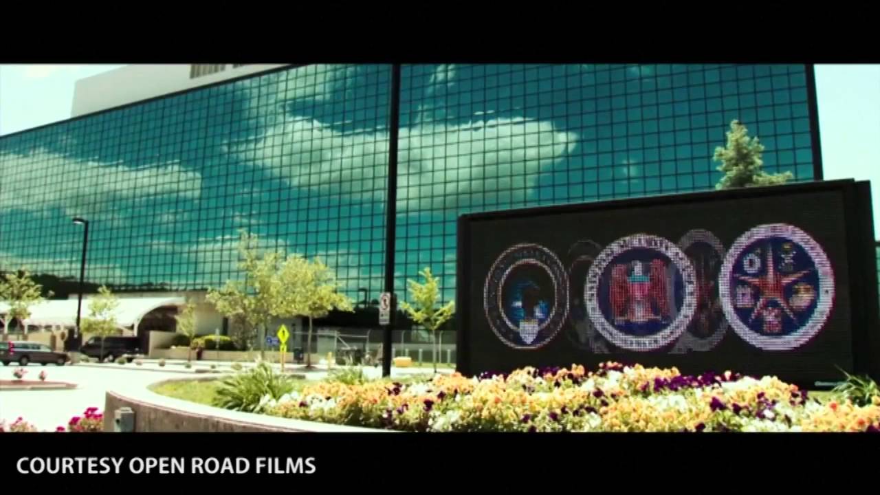 Snowden Trailer