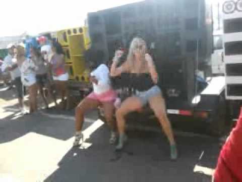 CAMPEONATO MUNDIAL DE SOM AUTOMOTIVO EM FORTALEZA-CE 28.08.2011.wmv