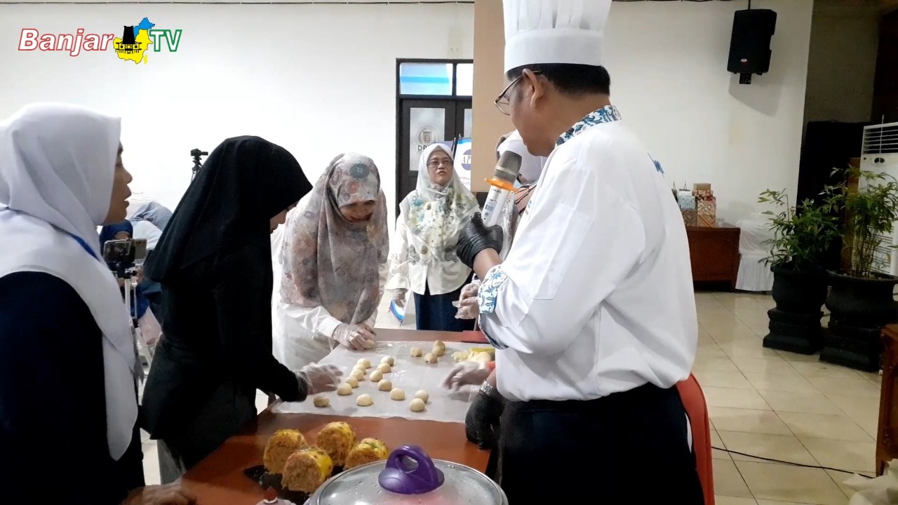 APJI BANJARBARU GELAR DEMO BAKING ROTI KEKINIAN