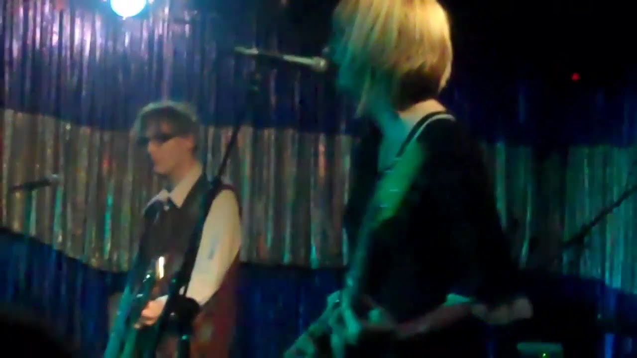 The Muffs "Every Single Thing" 05 February 2011-  at The Satellite, Silverlake, CA