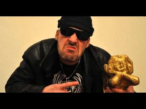 Schwartz - Deine Mutter mit 2 Titten