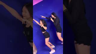 DANCE TIK TOK YANG LAGI VIRAL DJ PARGOY MINANG