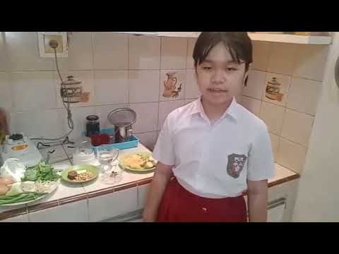 What Is The Name Of Indonesian Traditional Food That Is Prepared With Peanut Sauce Dressing