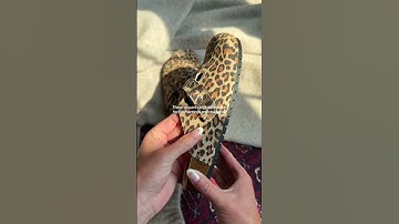 Who needs boring when my fave US fall clogs are now in leopard print 🐆🍂 #clogs #suedeclogs