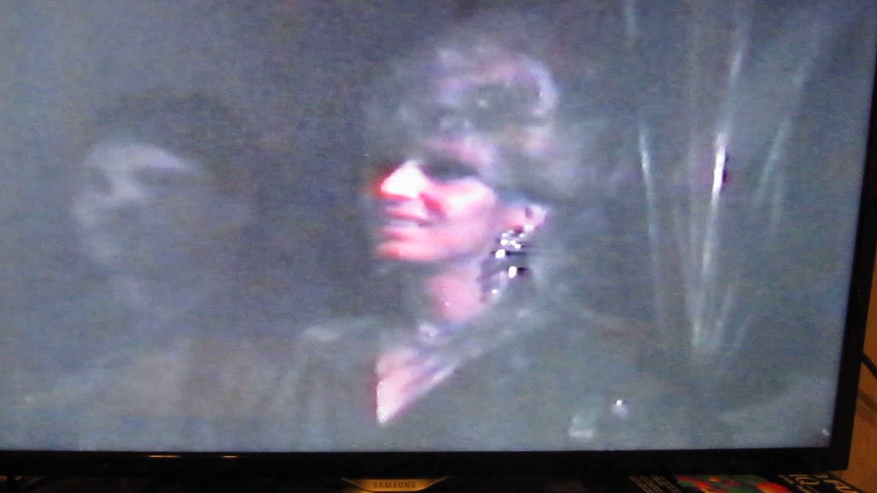 Cindy Hinsch as Barbra Streisand singing My man at Kenny Kerr's 30th Birthday in 1993