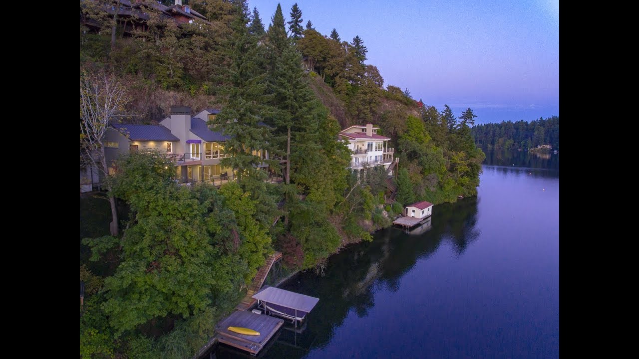 Oswego Lake Waterfront 2236 Summit Court, Lake Oswego OR 97034 SOLD