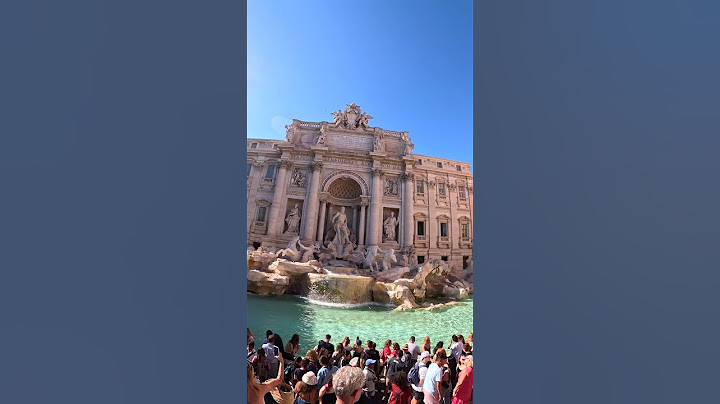 Fontana di Trevi, Rome, Italy #travel #shorts