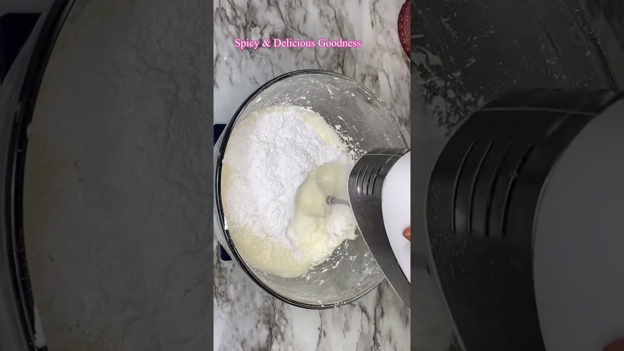 HOW TO MAKE LEMON BUTTERCREAM FROSTING/ICING | 