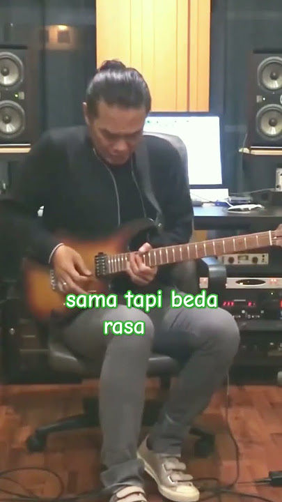perbedaan pay dan ridho saat main kalah #slank #guitar #shorts