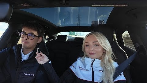 Macan 4 Electric Q&A with Porsche Pro