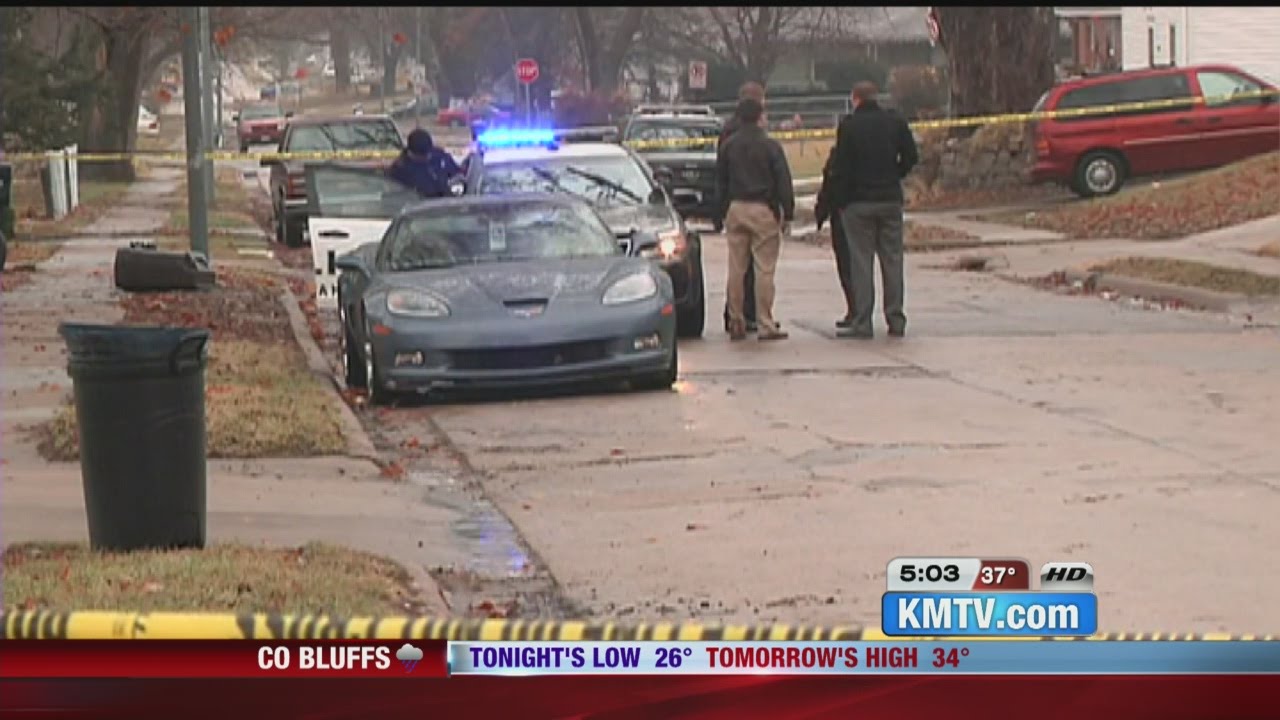 Man in stolen Corvette leads police on chase, later arrested - YouTube