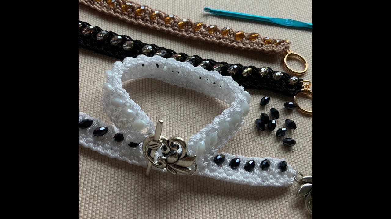 ***PULSERA CROCHET; CRISTALES DE ARROZ EN DIAGONAL****