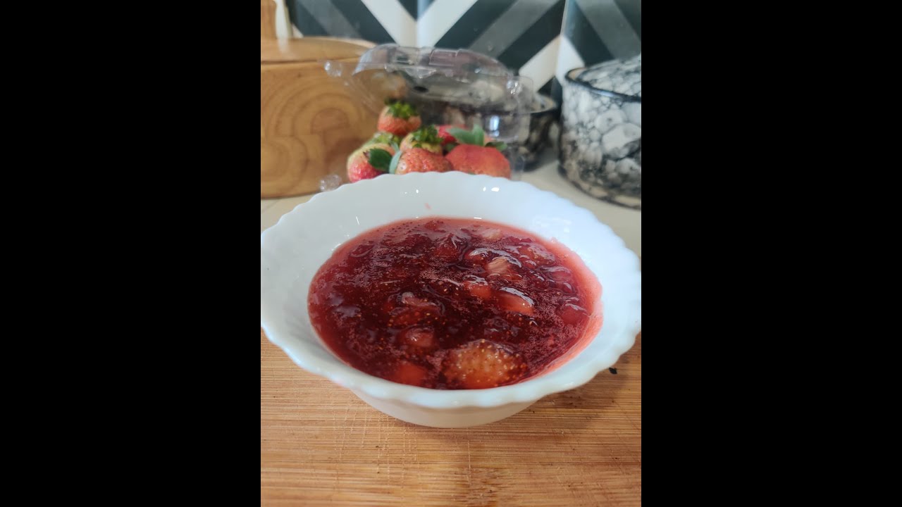 Run out of Strawberry Sauce!!! Make it in Just 5 minutes #shorts #ytshorts #valentinesday | Healthy Kadai