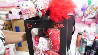 Valentines Day Window Bag Gift Ideas|What I put in my bags & How I price #basketmaking #basket #vday