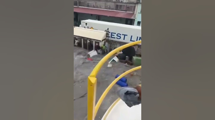 Hurricane Beryl RIPS THROUGH harbour in Caribbean