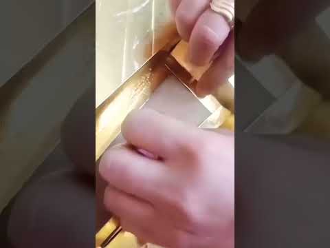 طريقة طي علب الحلويات في أقل من دقيقة