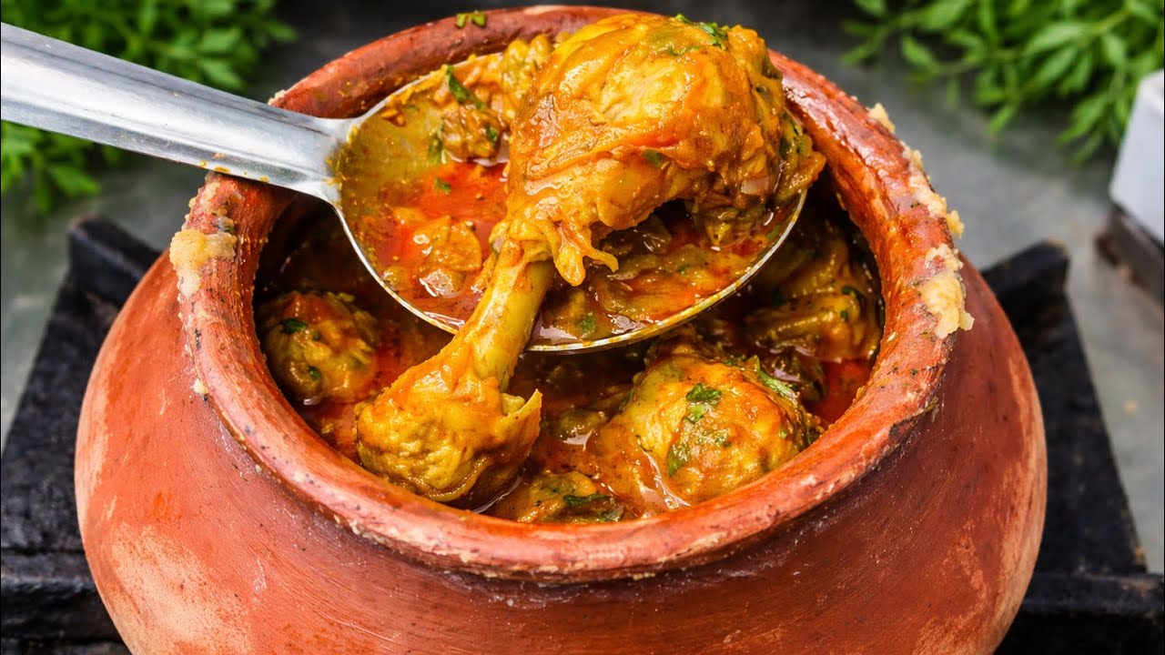 बिहार का असली स्वाद 😍 | DESI HANDI CHICKEN 🔥 #food #chicken #video #recipe #cooking