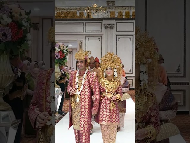 Make your dream wedding a reality | GEDUNG TERBAIK DI PALEMBANG | GEDUNG SERBAGUNA TERLENGKAP class=