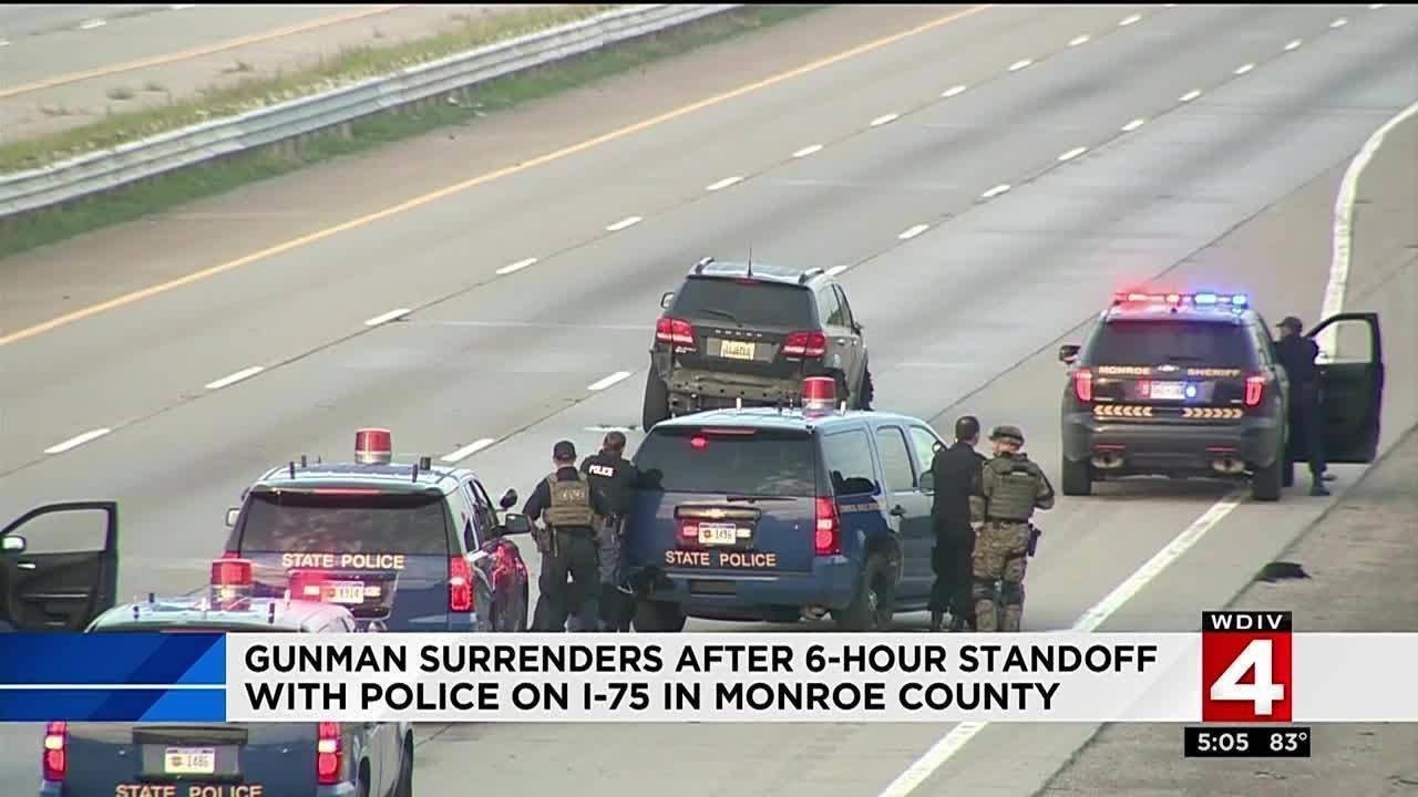 Gunman surrenders after 6-hour standoff with police on I-75 in Monroe ...