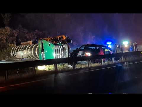 3 sent to hospital after tanker truck crashes on Maine Turnpike in Falmouth