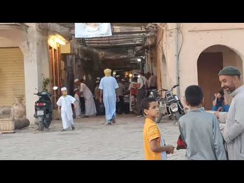 جولة داخل سوق وسط غرداية اجواء البهجة في امسية المولد النبوي غرداية عروس الصحراء الجزائر