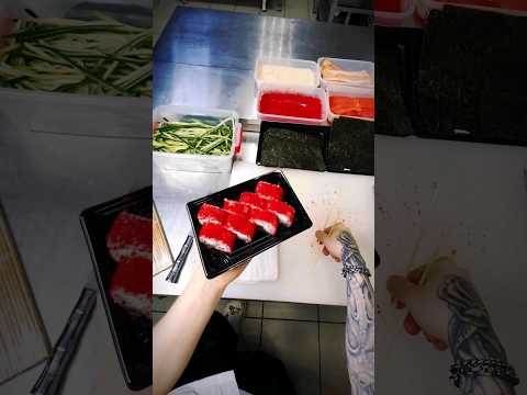 🦀Лучший Ролл Калифорния с крабом. Рецепт глазами сушиста🔥 #еда #суши #ролл #рецепт #филадельфия