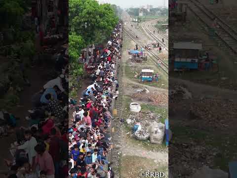 The ultimate Holiday rush! 🚂💨||RRBD #most #crowded #train #trainvideo #traintravel #viraltrains