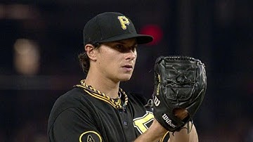 PIT@WSH: Locke fans six over 5 2/3 scoreless vs. Nats