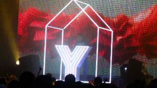 Yonderboi - Love Hides Balaton Sound 2012