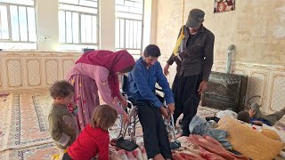 The operator's concern for his disabled family: Mohammad and Narges visit him