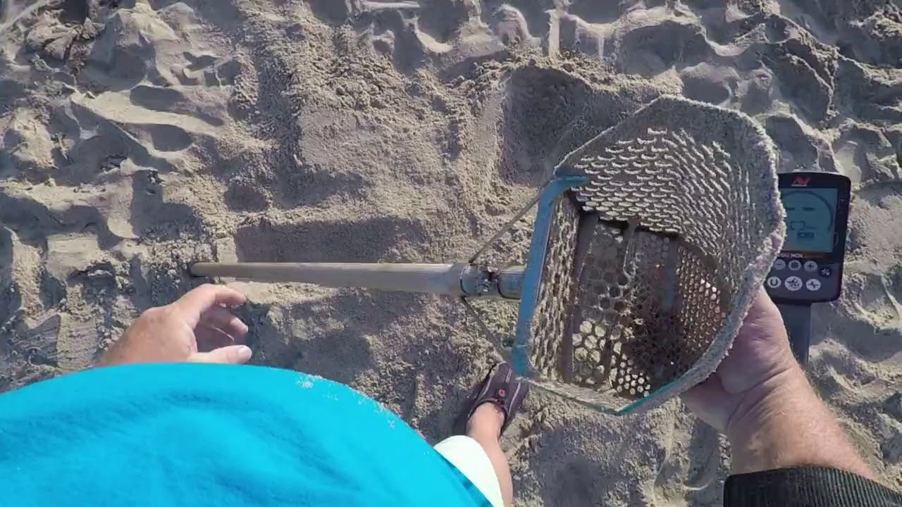 Beach Metal Detecting Los Angeles CA YouTube