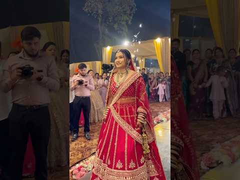 Dulhan ka toh dil diwana lagta hai..๐ฅฐ๐