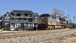 Train With 6 Engines & Train Appears Out Of Tunnel; Train Eases Down Steep Hill, Kentucky Trains