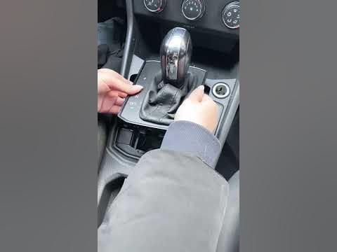 What should I do if I can’t shift gears while driving? #car#driving #