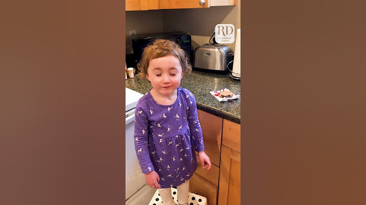 This little girl ate a cookie, but she really didn't! #dadsandbabies